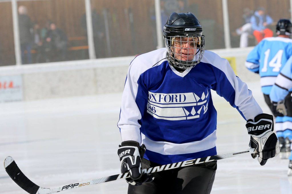 Oxford ice hockey alumni in St Moritz